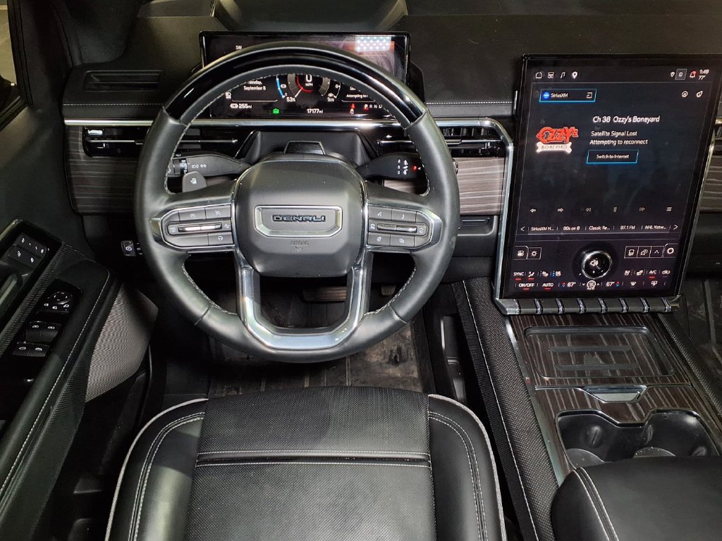 Certified 2026 GMC Sierra EV Denali AWD/4WD image 17
