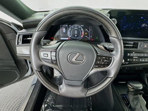 Used 2023 Lexus ES 350 w/ Premium Package FWD image 12