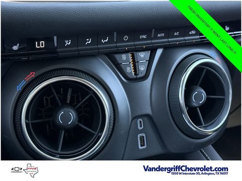 New 2026 Chevrolet Blazer LT w/ Convenience Package FWD image 6