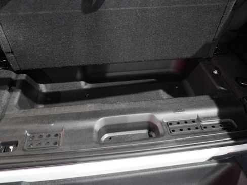 Used 2024 Jeep Wrangler Sport image 72