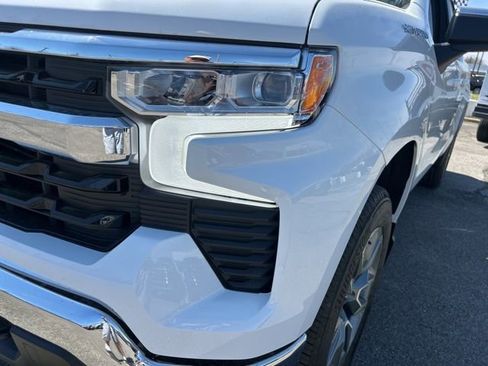 New 2026 Chevrolet Silverado 1500 LT image 9