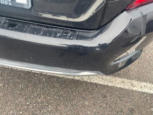 Used 2019 Honda Civic LX image 4