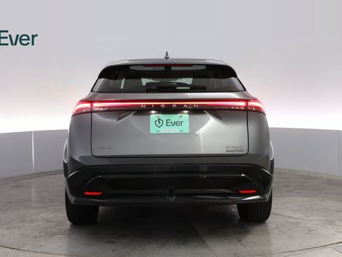 Used 2024 Nissan Ariya EVOLVE+ e-4ORCE image 13
