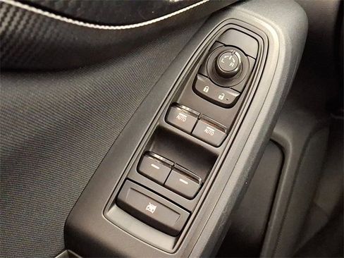 Used 2023 Subaru Crosstrek 2.0i image 24