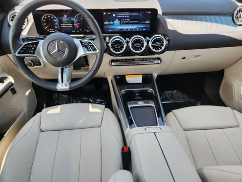 Used 2025 Mercedes-Benz GLA 250 GLA 250 image 13