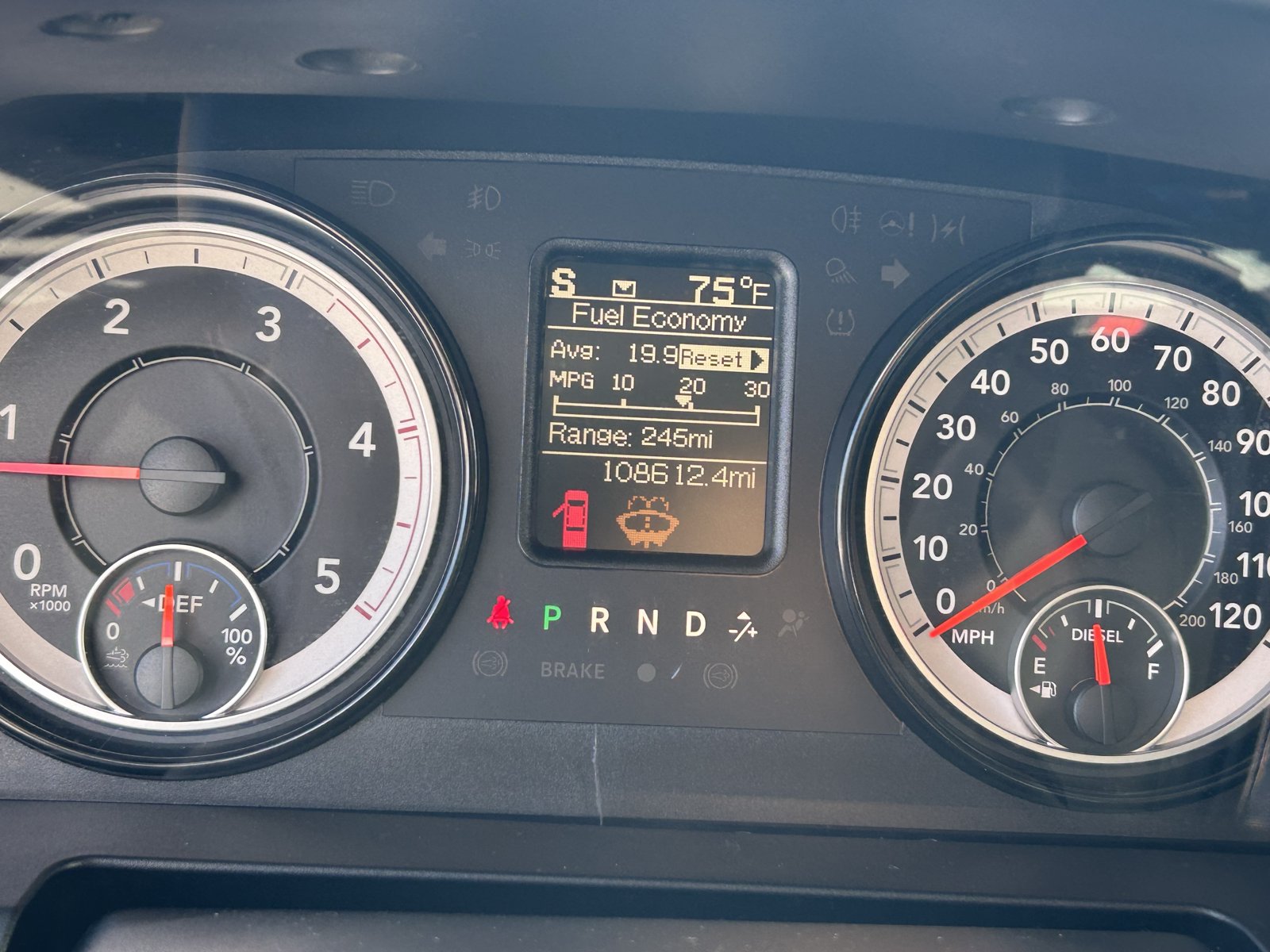 Used 2018 RAM 2500 SLT AWD/4WD image 19