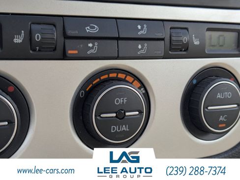 Used 2008 Volkswagen Eos Lux image 24