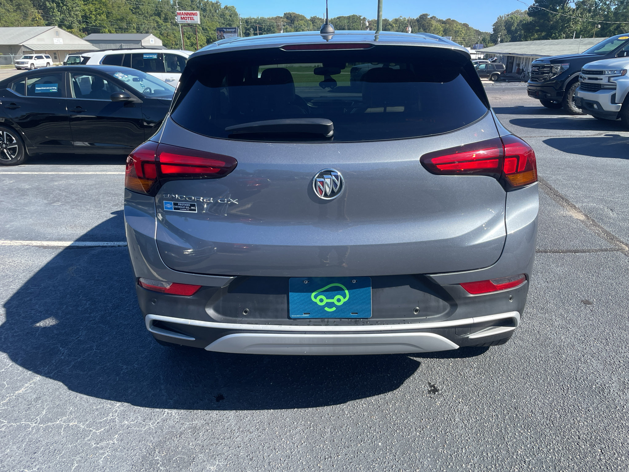 Certified 2020 Buick Encore GX Preferred w/ Cold Weather Comfort Package FWD image 4