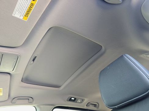 Certified 2024 Honda Odyssey EX-L image 27