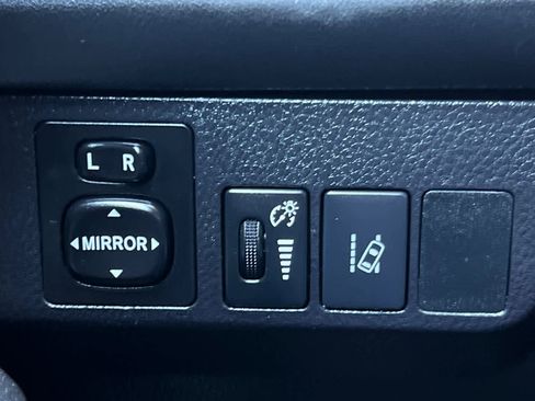 Used 2017 Toyota RAV4 LE w/ All Weather Liner Package FWD image 28