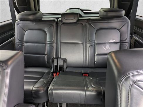 Used 2022 Lincoln Navigator L Reserve image 19