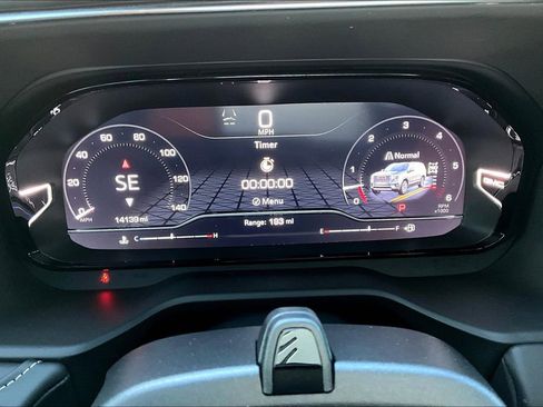 Used 2023 GMC Yukon Denali Ultimate image 20