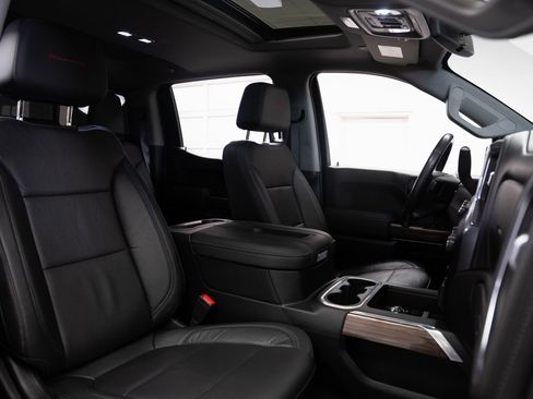 Used 2020 Chevrolet Silverado 1500 LT Trail Boss image 28