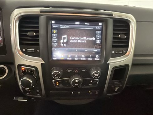 Used 2019 RAM 1500 Big Horn AWD/4WD image 26