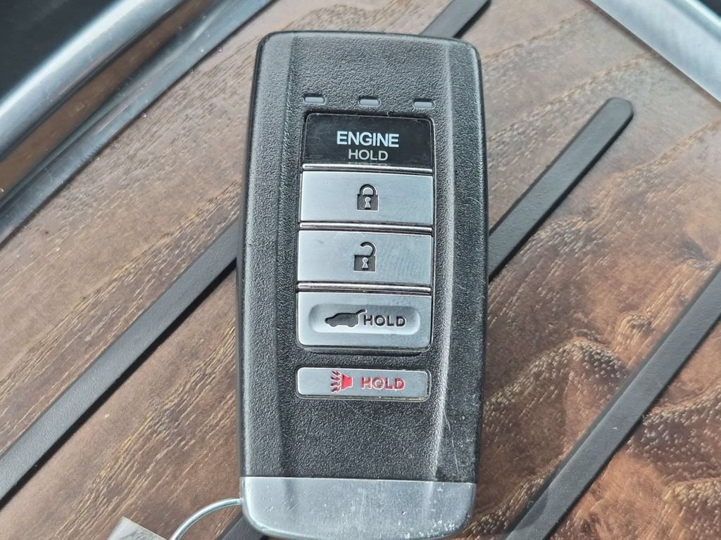 Used 2020 Acura MDX w/ Technology Package AWD/4WD image 34