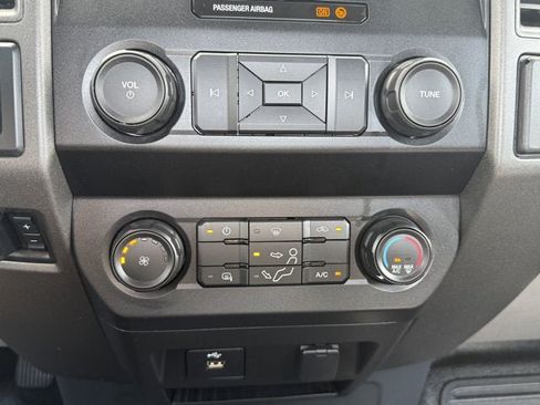 Used 2022 Ford F250 XL w/ Power Equipment Group AWD/4WD image 21