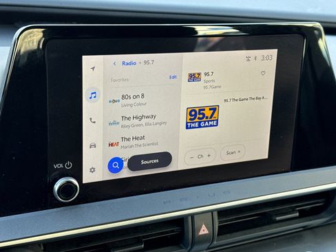 Used 2024 Toyota Prius LE image 20