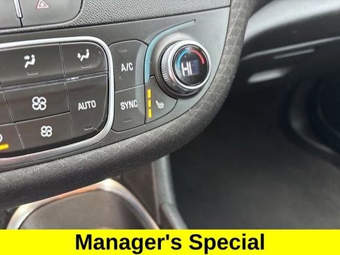 Used 2024 Chevrolet Malibu LT FWD image 25