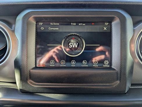 Used 2023 Jeep Wrangler Unlimited image 13