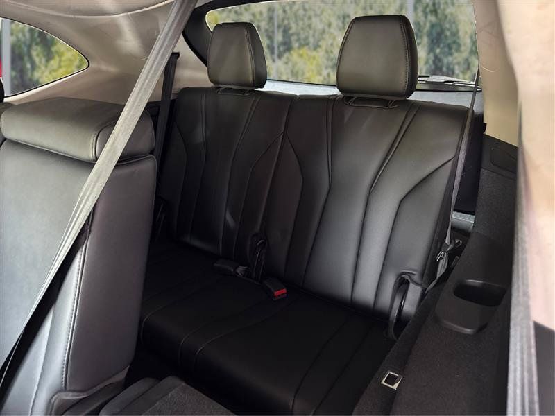 Used 2022 Acura MDX SH-AWD image 33