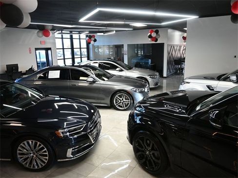 Used 2020 Honda Civic EX image 8