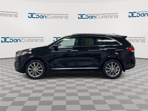 Used 2018 Kia Sorento SX image 5