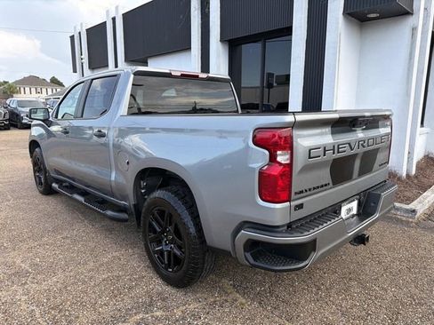 Used 2024 Chevrolet Silverado 1500 Custom w/ Rally Edition RWD image 9
