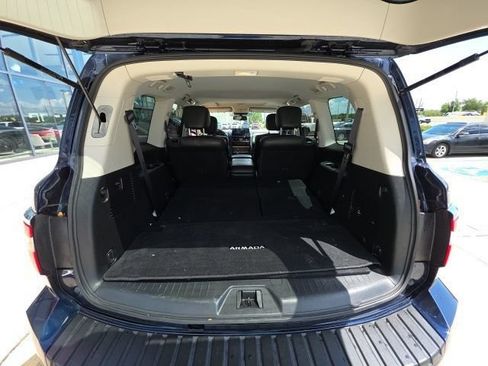Used 2021 Nissan Armada SL w/ Captain's Chairs Package RWD image 29