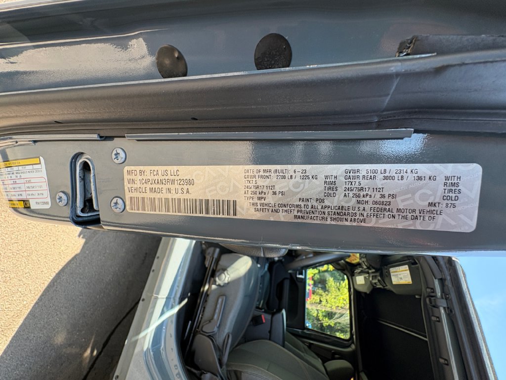 Certified 2024 Jeep Wrangler Sport AWD/4WD image 32