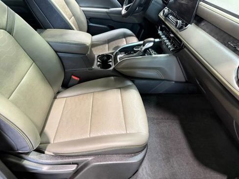 Used 2023 Chevrolet Colorado ZR2 w/ ZR2 Convenience Package III image 79