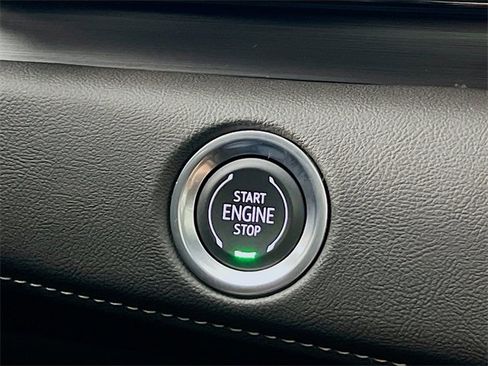 Used 2023 Cadillac Escalade ESV Premium Luxury w/ Performance Package image 16