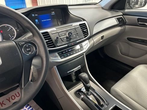 Used 2015 Honda Accord LX image 25