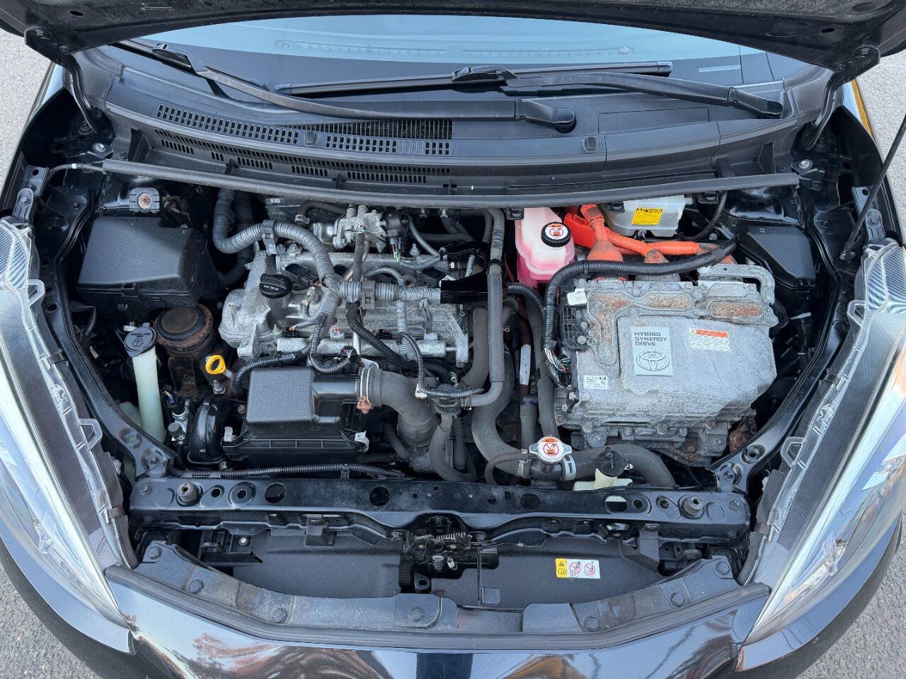 Used 2018 Toyota Prius C Three FWD image 36
