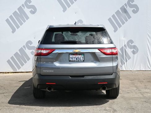 Used 2019 Chevrolet Traverse LS w/ LPO, Floor Liner Package FWD image 6
