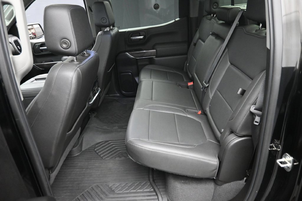 Used 2022 Chevrolet Silverado 1500 LTZ w/ LTZ Premium Package AWD/4WD image 12