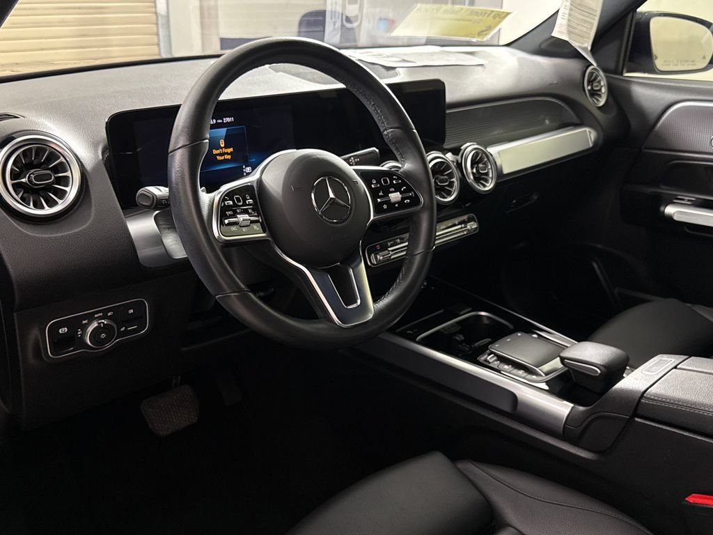 Used 2023 Mercedes-Benz EQB 250+ image 13