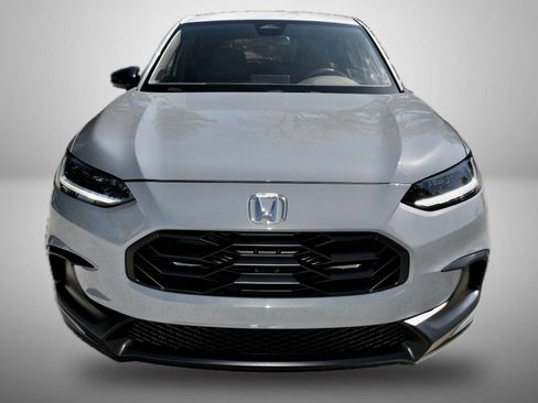 Used 2024 Honda HR-V Sport image 10