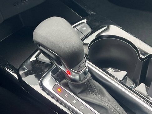 New 2026 Chevrolet Trax LT w/ Driver Confidence Package FWD image 18