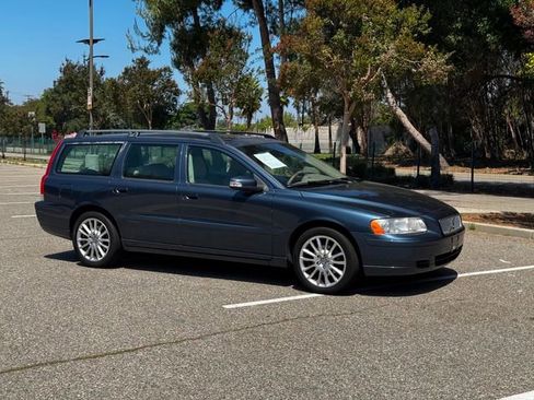 Used 2007 Volvo V70 2.4 FWD image 3
