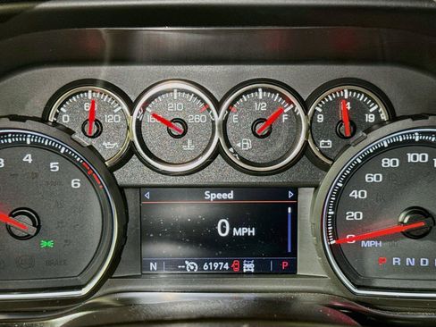 Used 2020 Chevrolet Silverado 1500 LT w/ Fleet Comfort Package AWD/4WD image 10