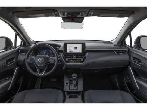 Used 2026 Toyota Corolla Cross LE FWD image 7