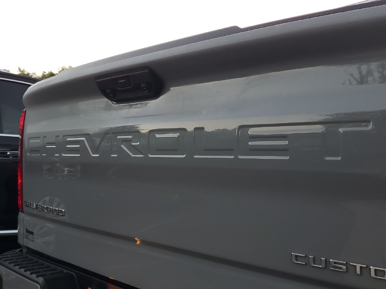 Used 2024 Chevrolet Silverado 1500 Custom RWD image 6