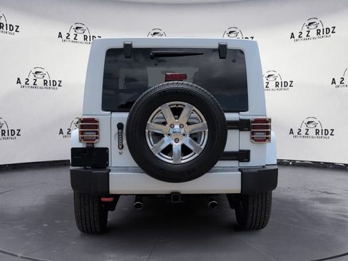 Used 2013 Jeep Wrangler Unlimited Sahara w/ Trailer Tow Group AWD/4WD image 5