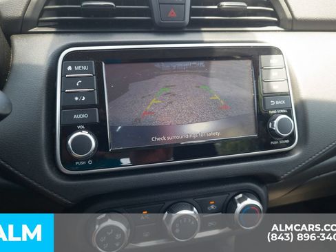 Used 2025 Nissan Versa S FWD image 9