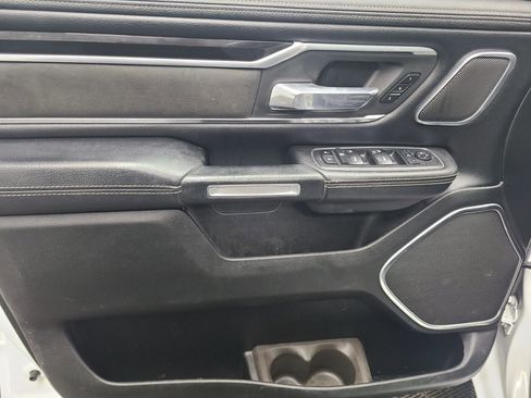 Used 2020 RAM 1500 Laramie image 15