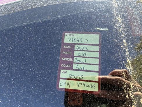 Used 2023 Kia Soul EX image 10