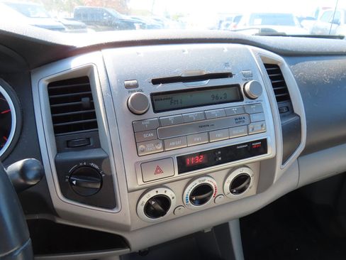 Used 2009 Toyota Tacoma 4x4 Double Cab image 22