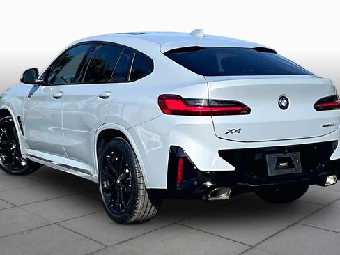 Used 2023 BMW X4 xDrive30i w/ M Sport Package AWD/4WD image 12