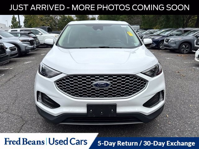 Used 2024 Ford Edge SEL w/ Convenience Package AWD/4WD image 2