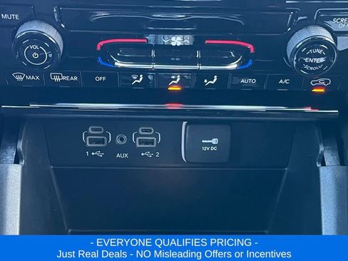 New 2025 Jeep Grand Cherokee L Laredo w/ Trailer Tow Package image 17